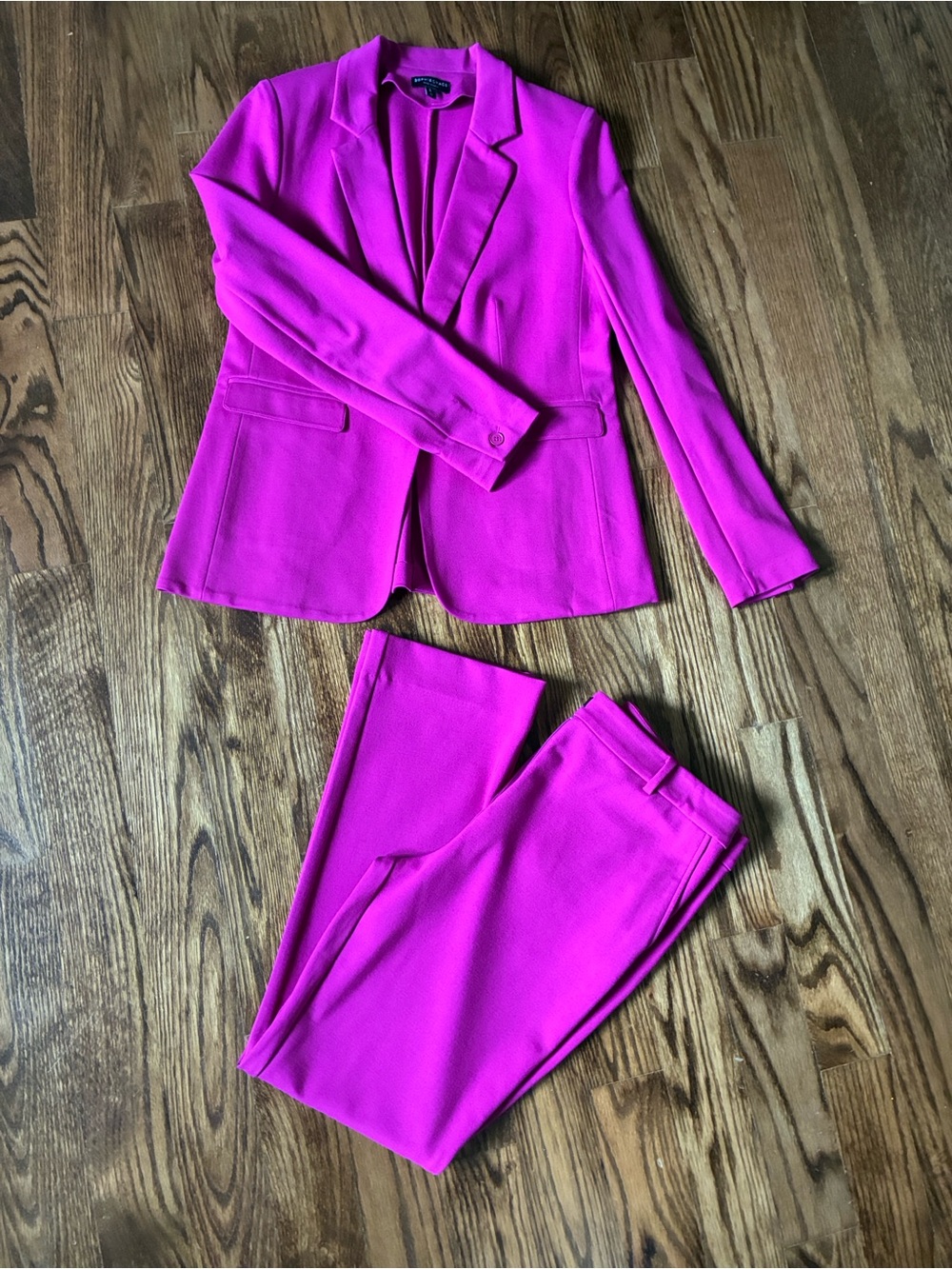 Women's Tailored Blazer & Pants Set